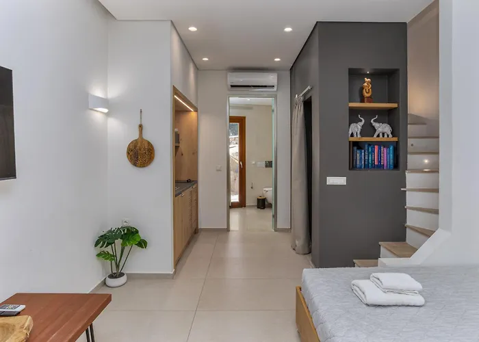 Edem Garden By Estia Apartahotel 3*