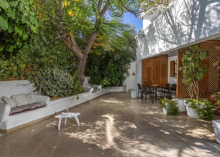 Apartahotel Edem Garden By Estia