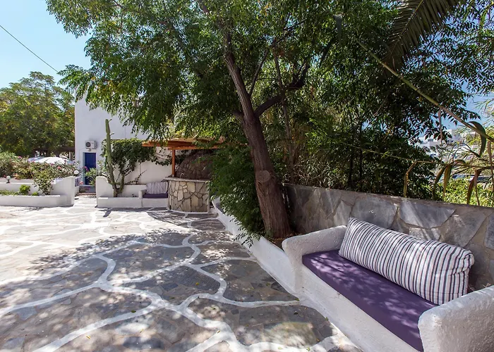 Edem Garden By Estia Apartahotel 3*