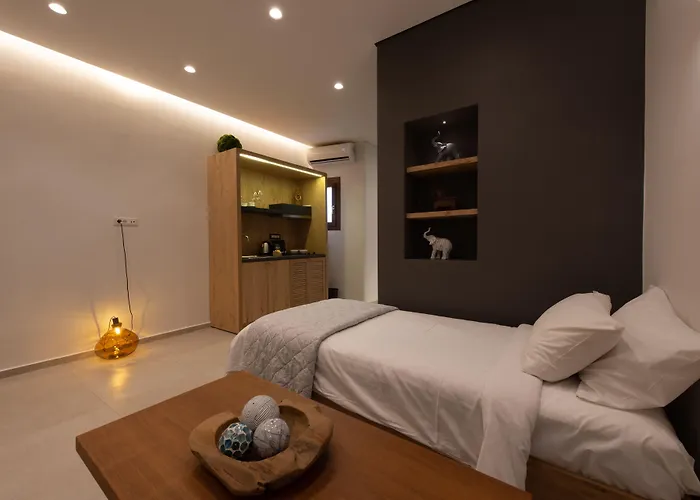 Apartahotel Edem Garden By Estia 3*