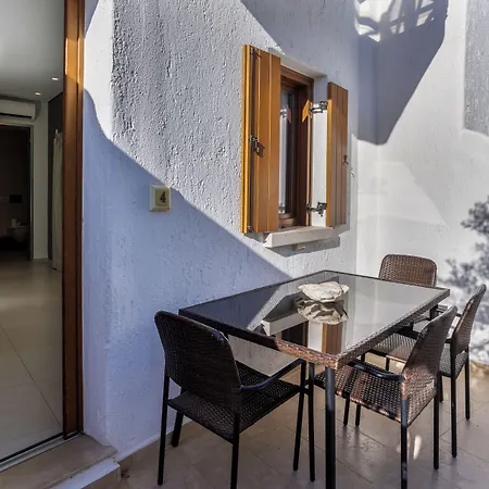 Aparthotel Edem Garden By Estia Platys Gialos (Mykonos)